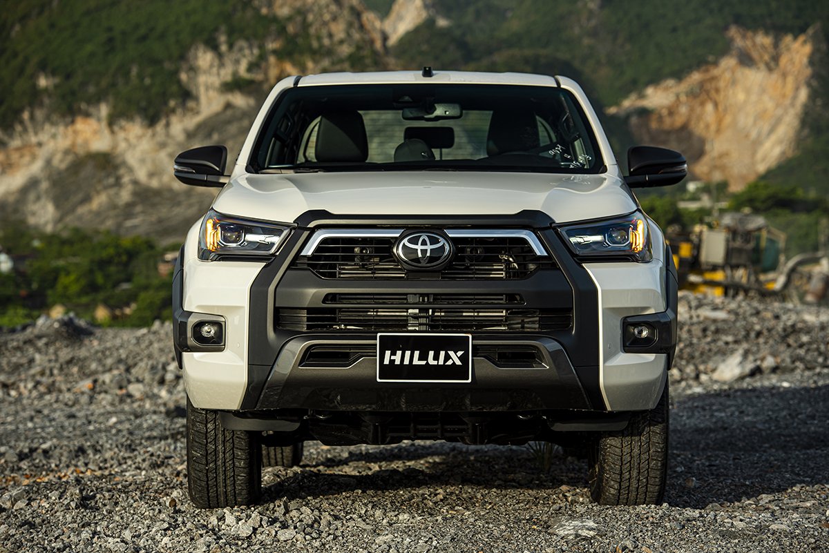 Toyota Hilux 2.4L 2020 18 Toyota Hilux 2.4L 2020 toyota-hilux-2021-2.jpg